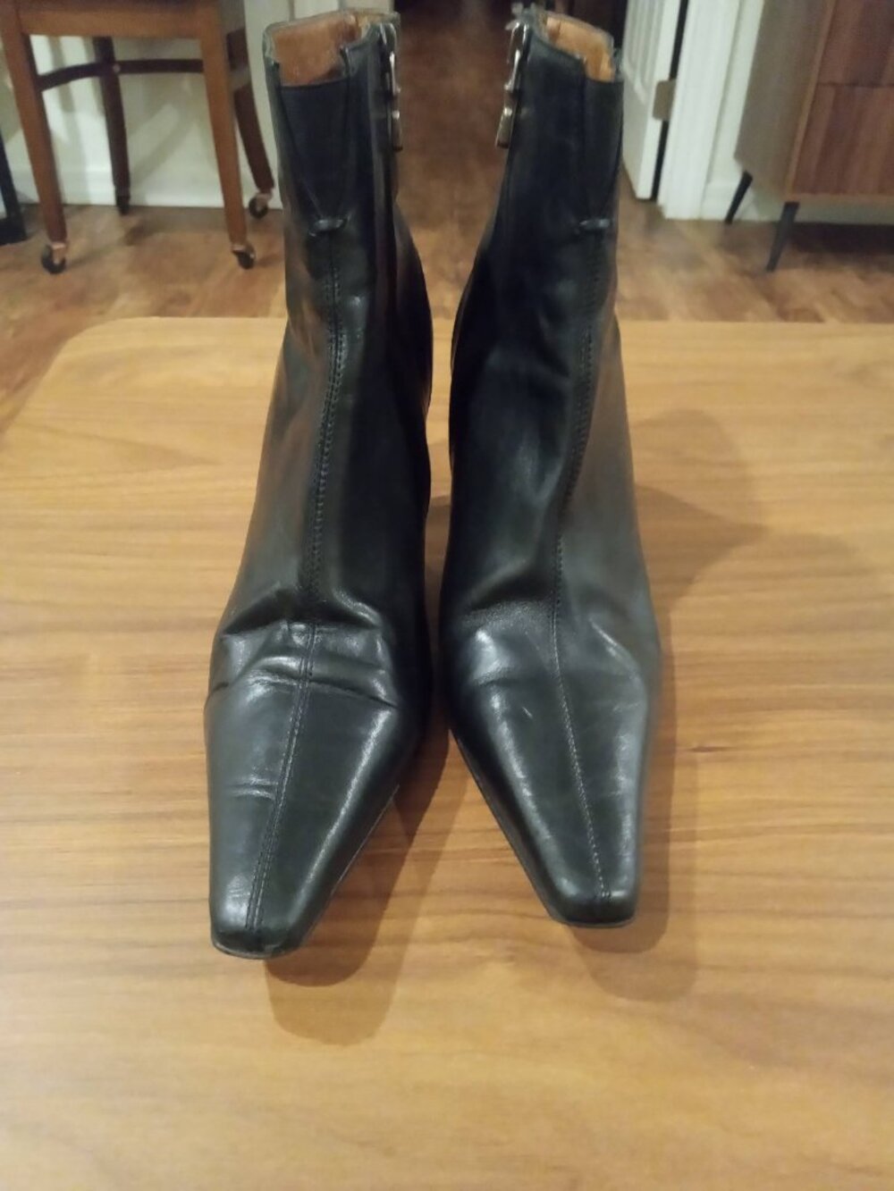 Donald J. Pliner Leather boots. Size 6